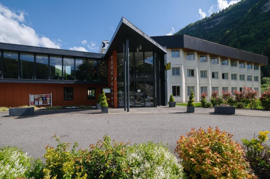 Hotel-Restaurant De L'Embarcadere Nantua Exterior foto